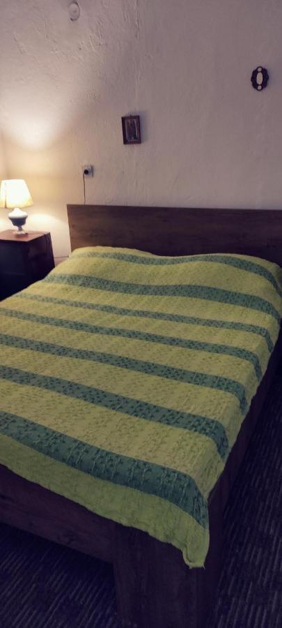 Apartment Maya Stari Grad  Ngoại thất bức ảnh