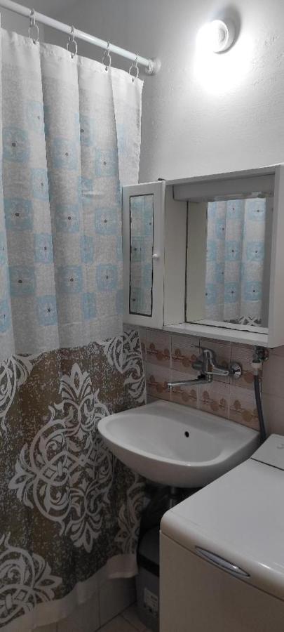 Apartment Maya Stari Grad  Ngoại thất bức ảnh
